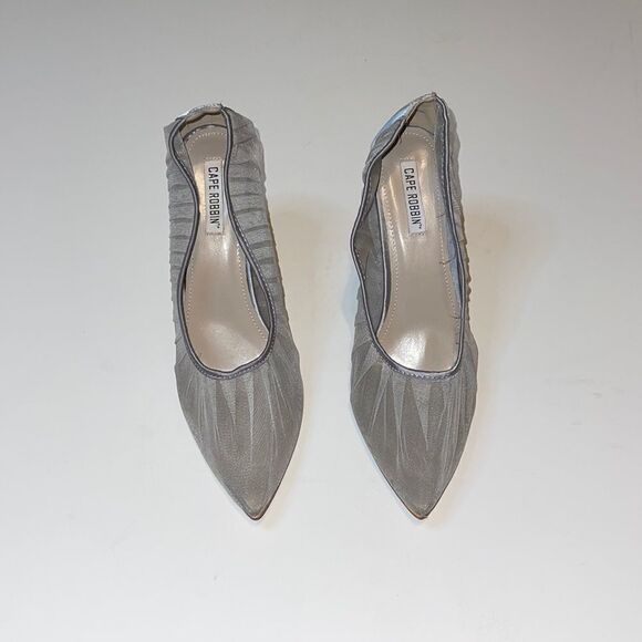 WOMENS CAPE ROBBIN SILVER HEELS SIZE 11 - Picture 1 of 4